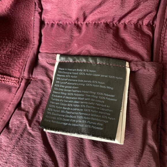 Lululemon Down For It All Jacket XS Burgundy Merlot Hooded Lightweight Warm - Picture 6 of 8